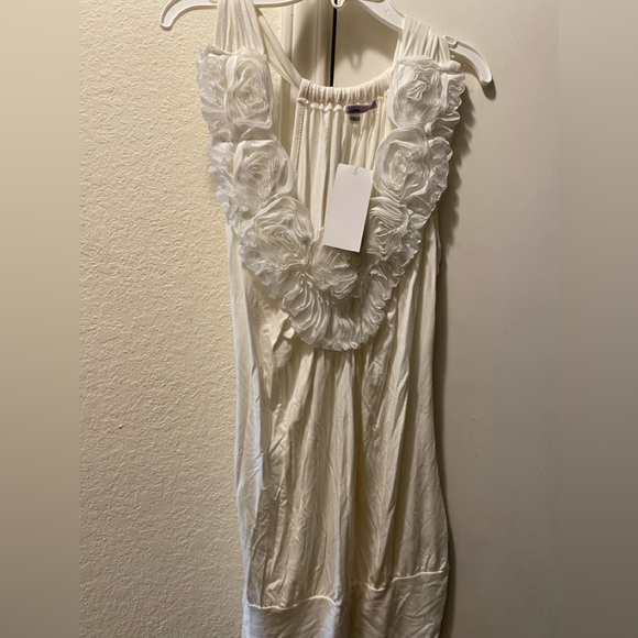 JULIE’S CLOSET TOP - Picture 1 of 8